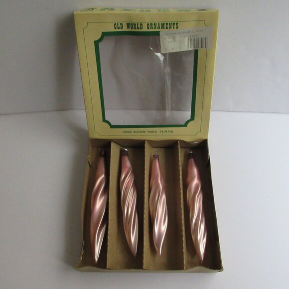 Pink Glass Twist Icicle Christmas Ornament ~ 5-1/2"-6" Box of 4 Made in Colombia - Picture 1 of 12